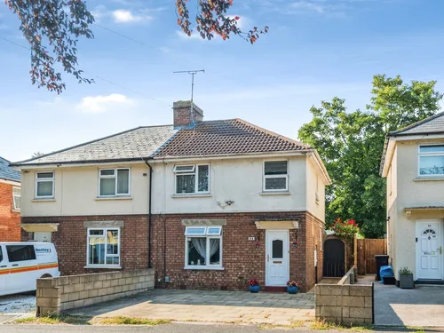 Beech Avenue, Swindonphoto