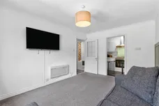 Mahon Court, Moodiesburn, Glasgow