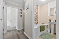Mahon Court, Moodiesburn, Glasgow