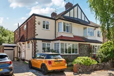 Great Bushey Drive, Totteridge, N20 photo 1