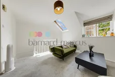 Rosamund Close, SOUTH CROYDON
