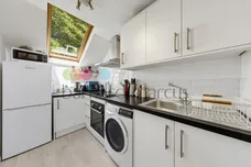 Rosamund Close, SOUTH CROYDON