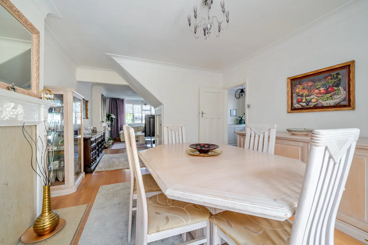 Great Bushey Drive, Totteridge, N20 photo 11
