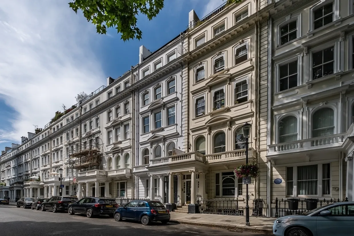 Cornwall Gardens London SW7 photo 3
