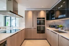 Nine Elms Lane London SW8 photo 4