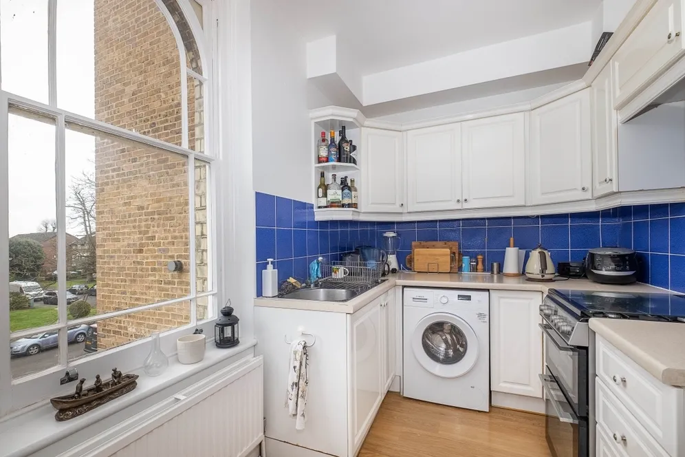The Avenue Surbiton KT5 photo 10
