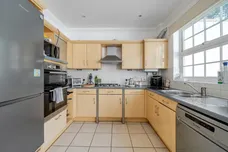 Tower Place Warlingham CR6 photo 6