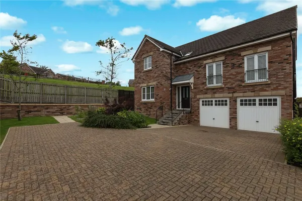 Cardyke Way, Auchinloch, Glasgow, Nor...