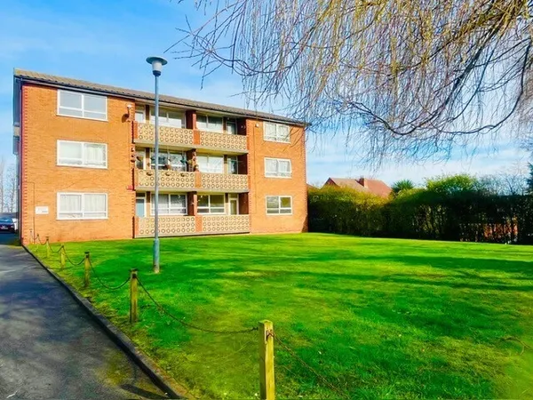 Matthew Court, Hawthorn Road