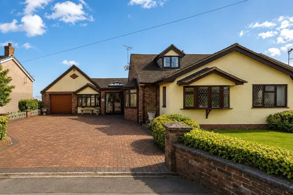 Mold Road, Buckley, Flintshire, CH7