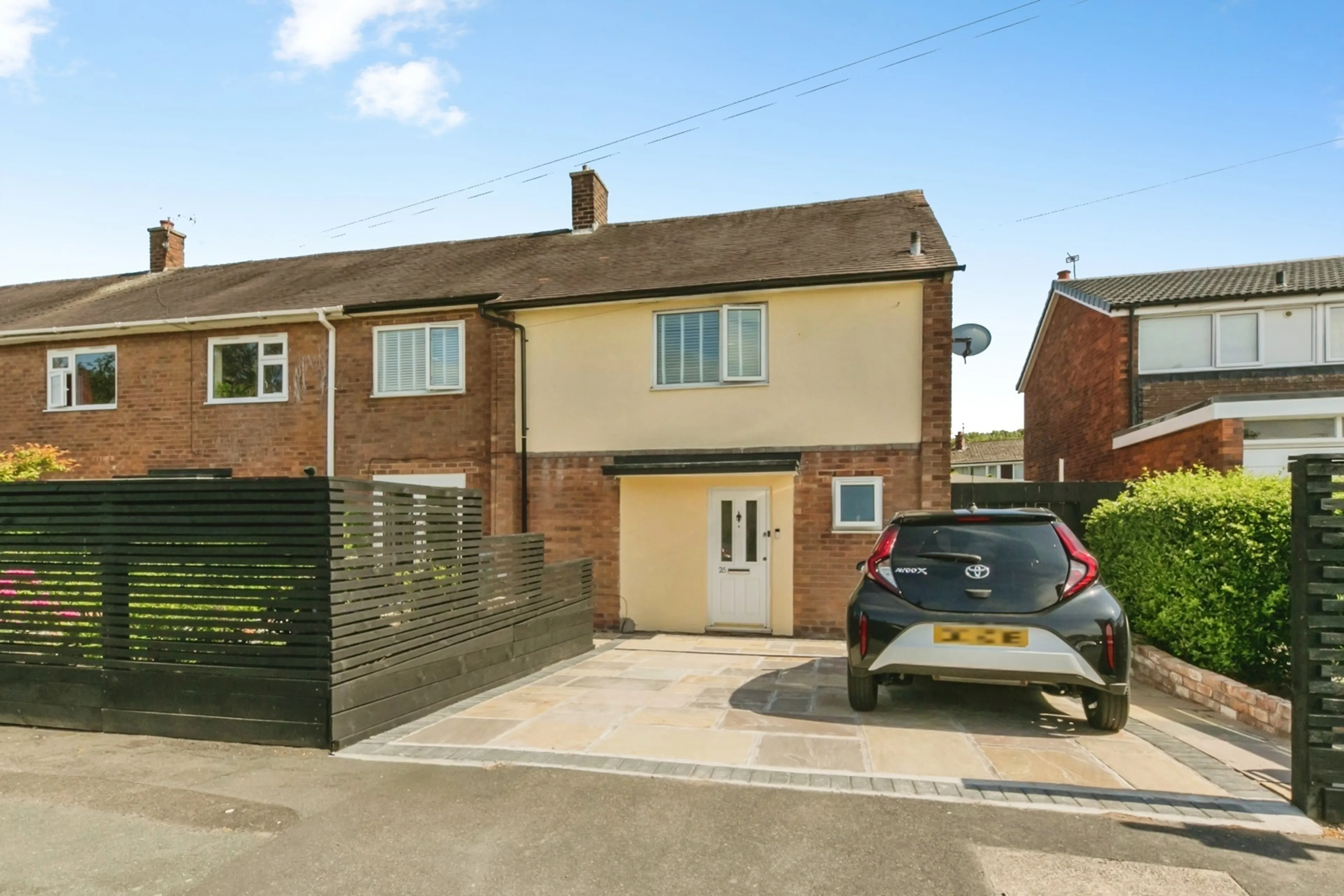 Property photo 0