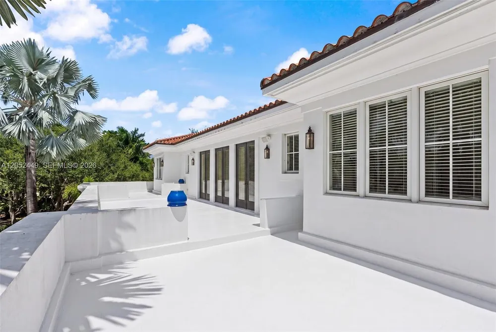 6201 Chapman Field Dr, Pinecrest, FL 33156