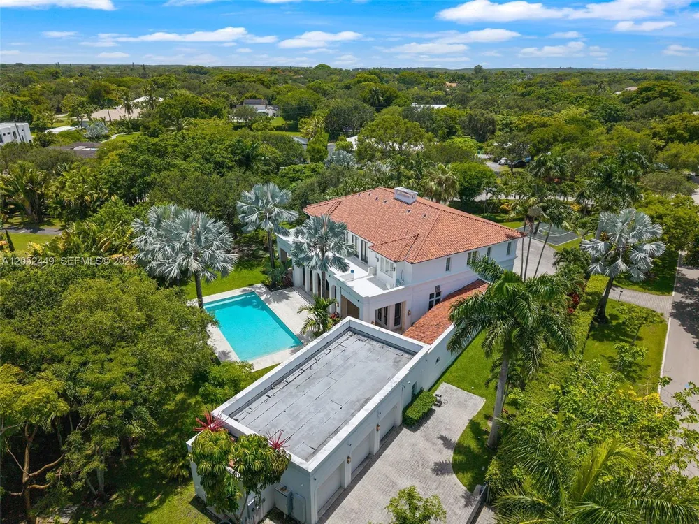 6201 Chapman Field Dr, Pinecrest, FL 33156