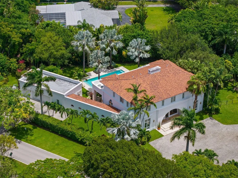 6201 Chapman Field Dr, Pinecrest, FL 33156