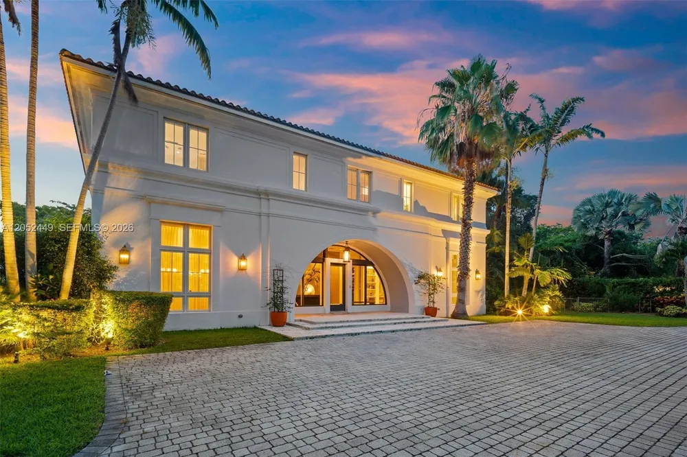 6201 Chapman Field Dr, Pinecrest, FL 33156