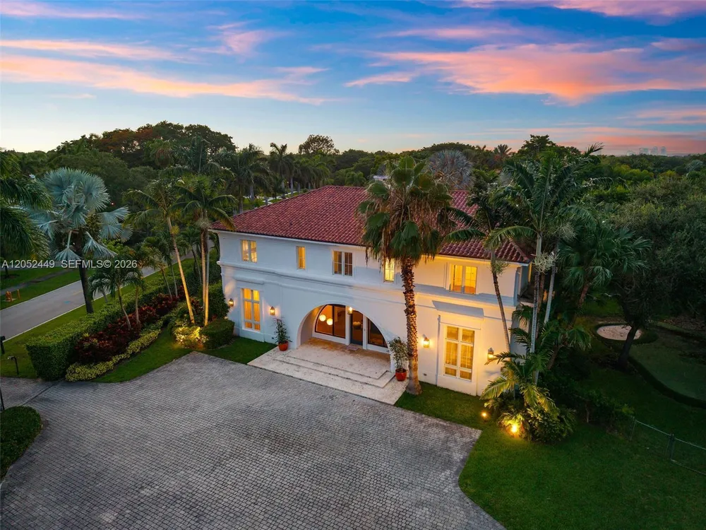 6201 Chapman Field Dr, Pinecrest, FL 33156