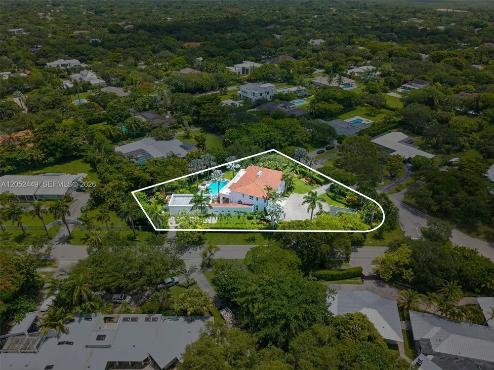6201 Chapman Field Dr, Pinecrest, FL 33156