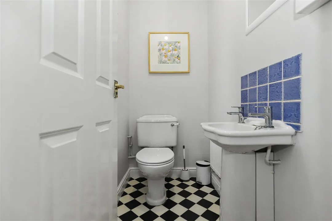 https://mr0.homeflow-assets.co.uk/files/photo/image/47844/4539/_x_/clLA2qNvCUqL6jZsNW07ww.jpg