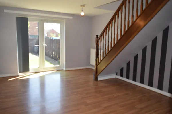 Lindisfarne Avenue, BB2