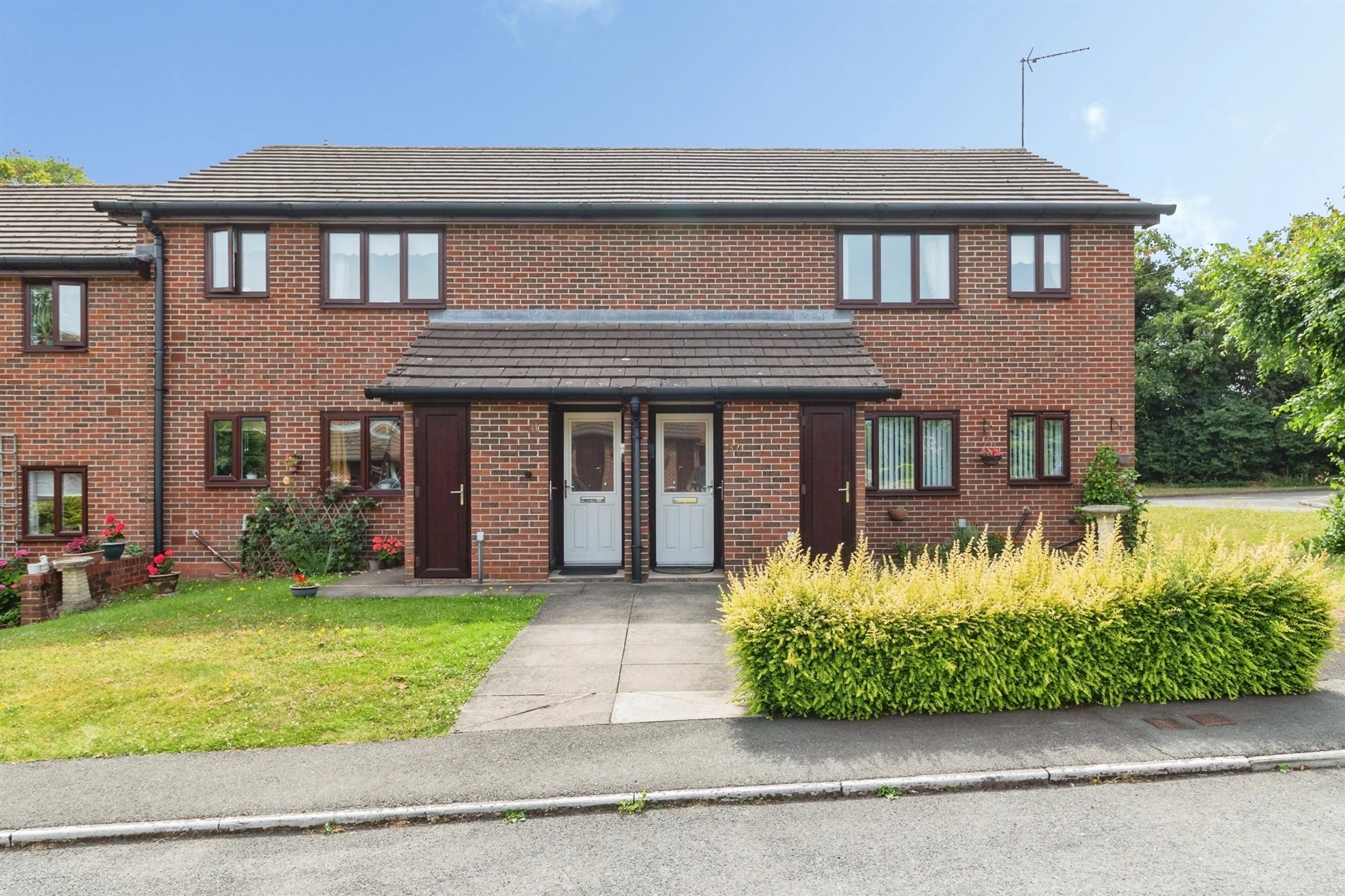 Property photo 0