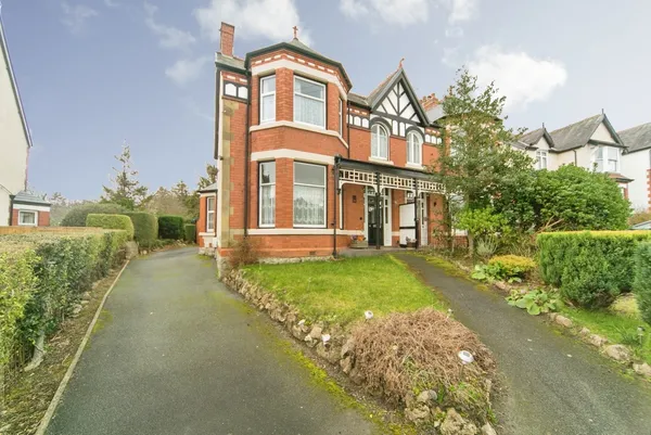 Victoria Park, Colwyn Bay, Conwy, LL29