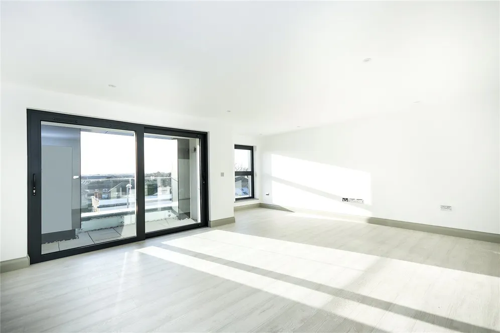 Brighton Road, Surbiton, KT6 photo 5