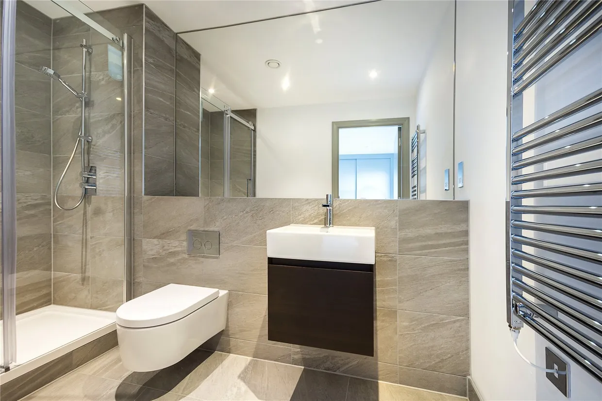 Brighton Road, Surbiton, KT6 photo 9