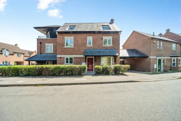 Southland Drive, Bletchley, Milton Ke...