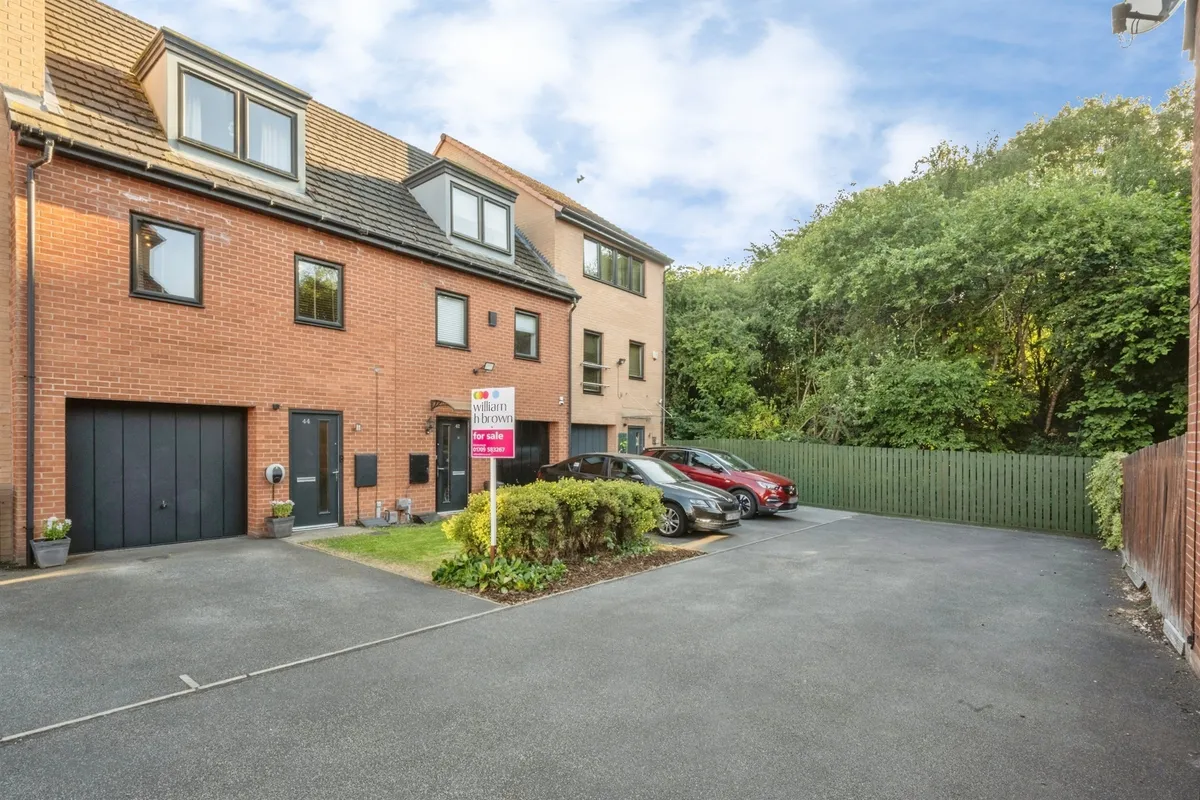 Stables Way, Wath-upon-Dearne, ROTHERHAM