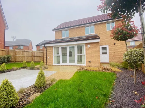 Spinners Avenue, Wren Green, Bamber B...