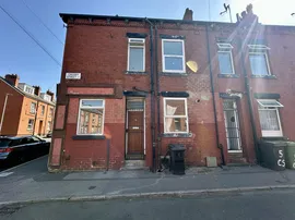 Crosby Road, LEEDS photo