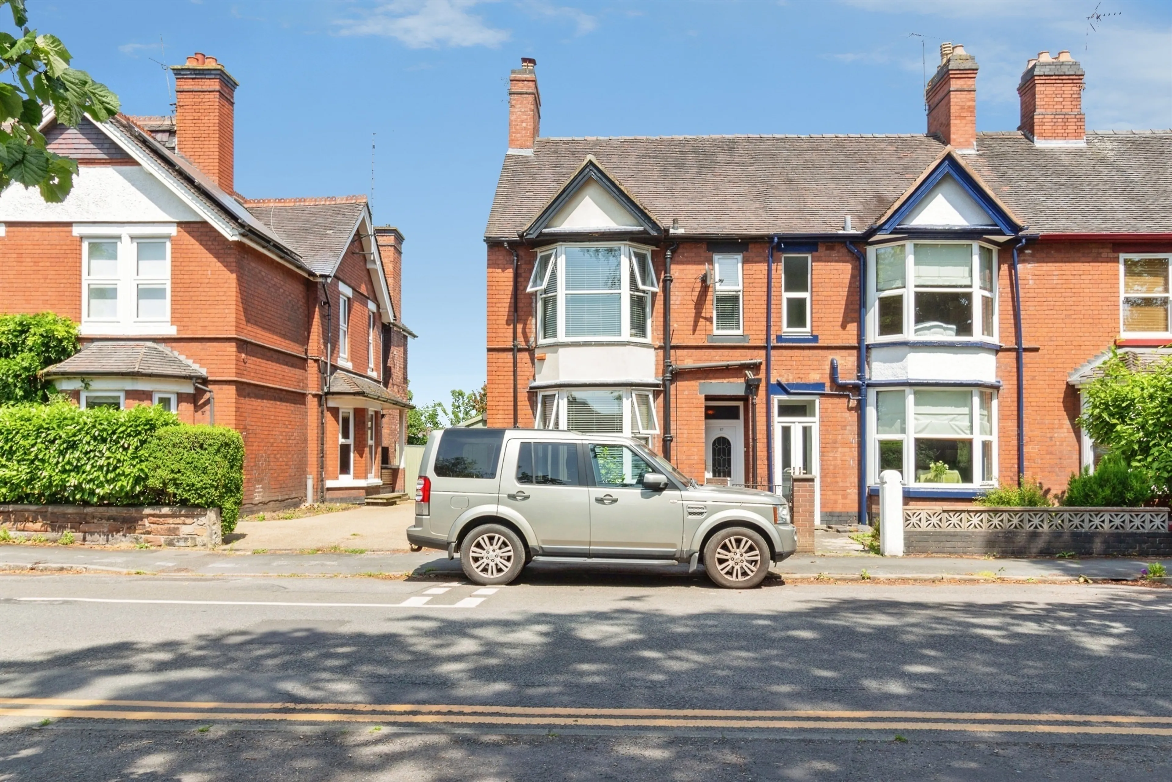 Property photo 0