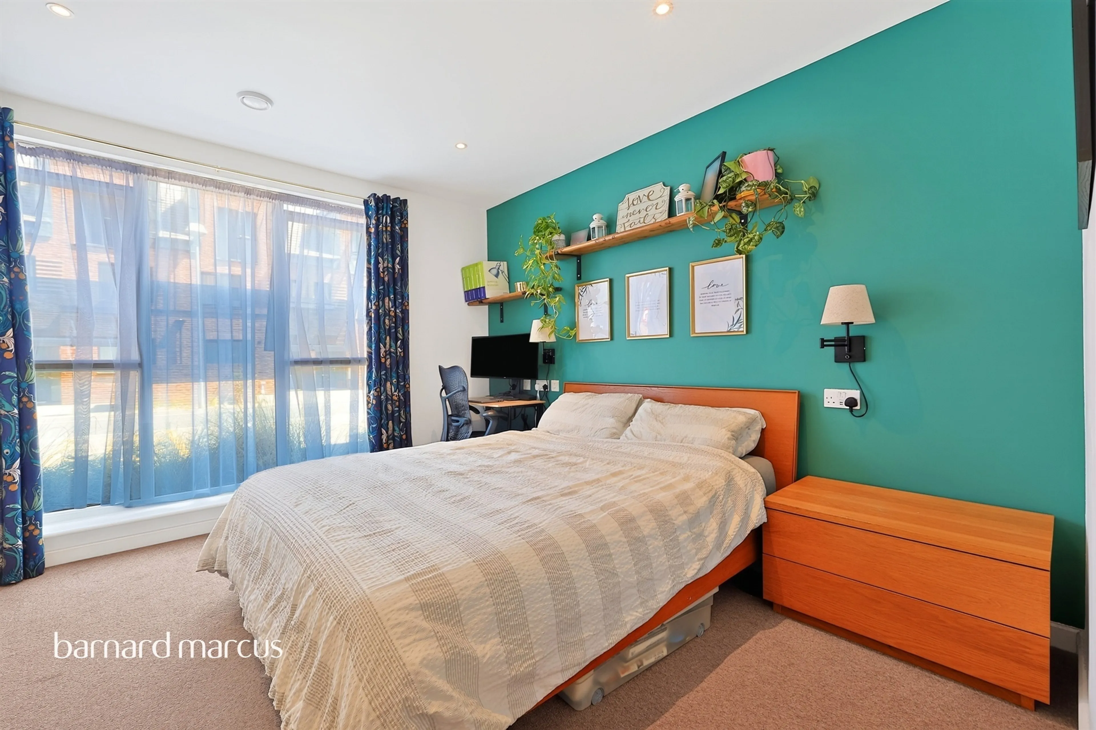 Property at Reynard Way, Brentford