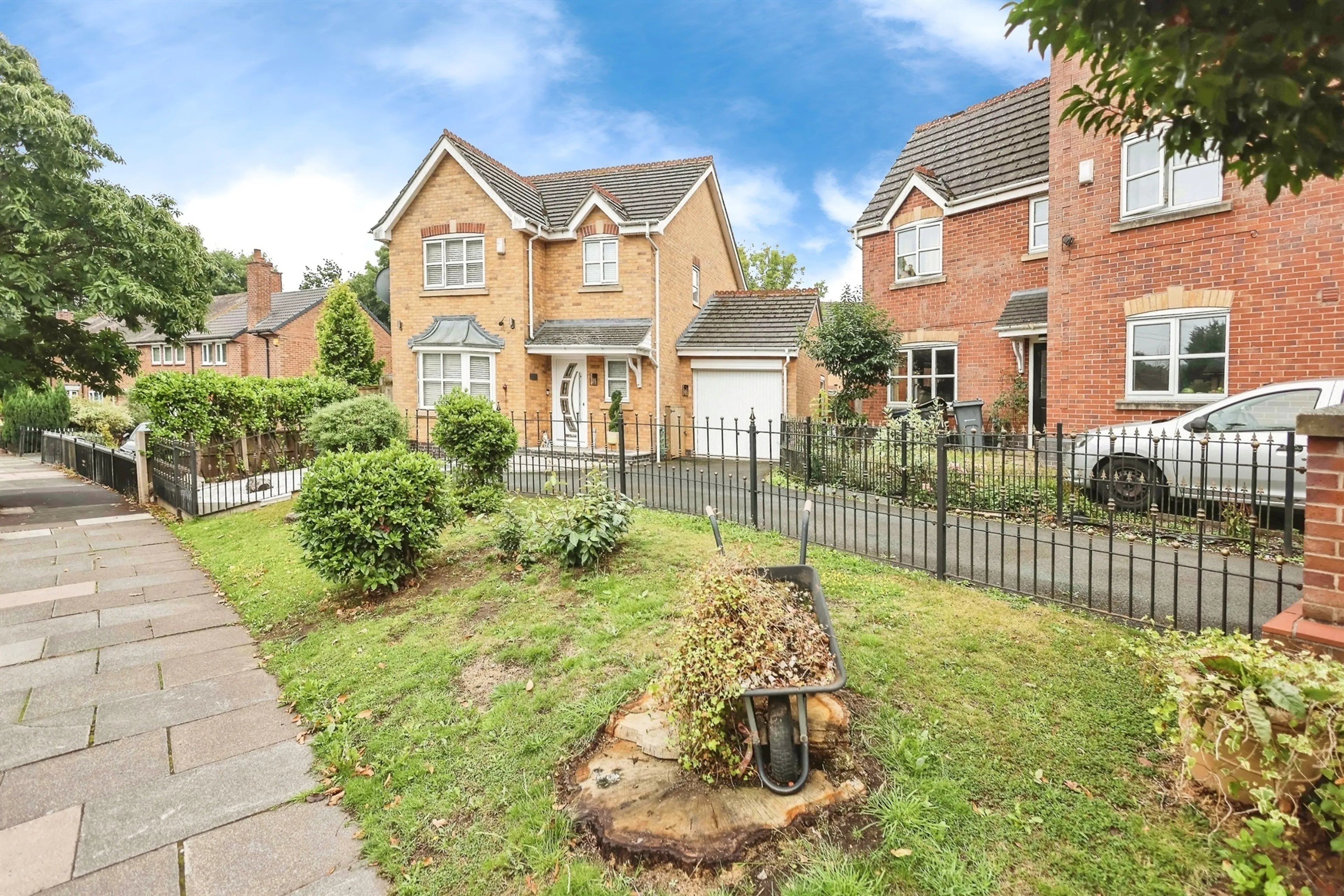 Property photo 0