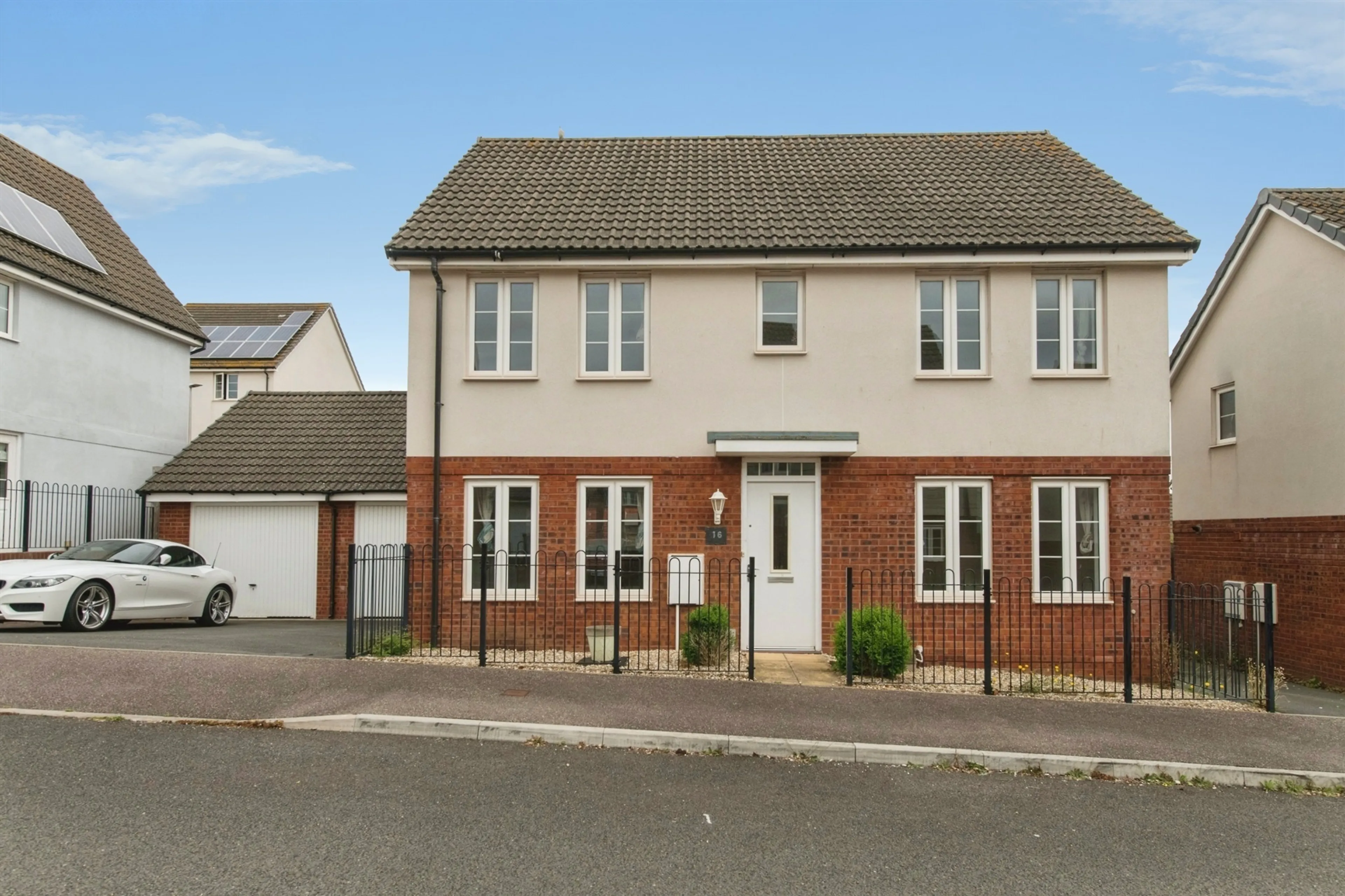 Property at Hook Drive, Exeter