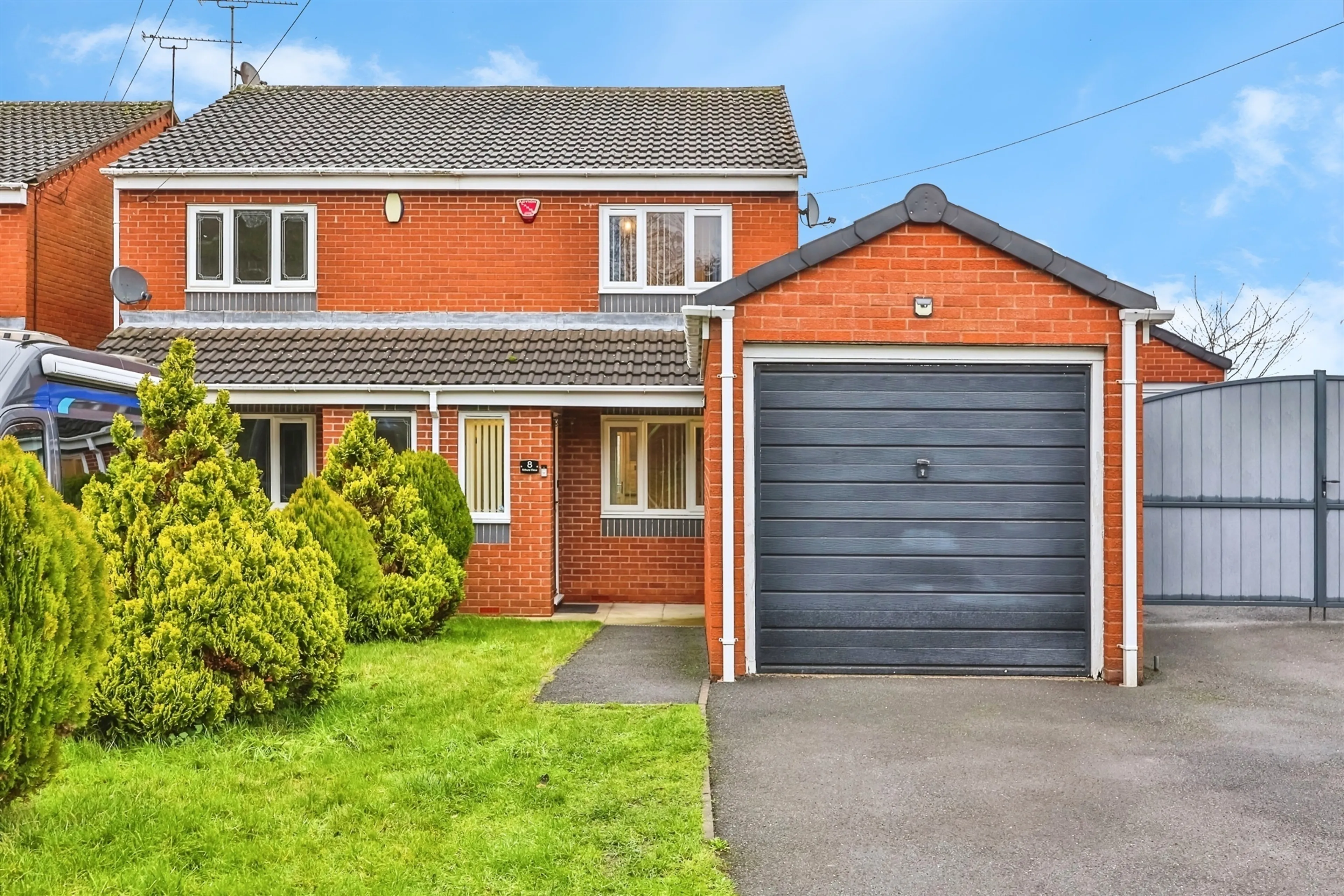 Property photo 0