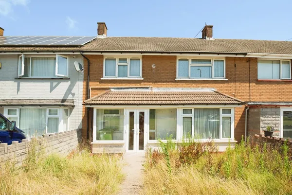 Heol Y Gaer, Cardiff, CF5