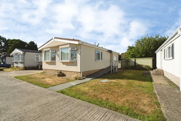 Aldingbourne Park, Hook Lane, Aldingb...