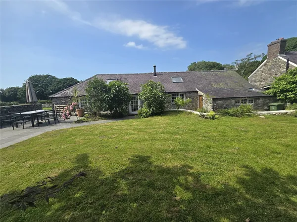 Groeslon, Caernarfon, Gwynedd, LL54