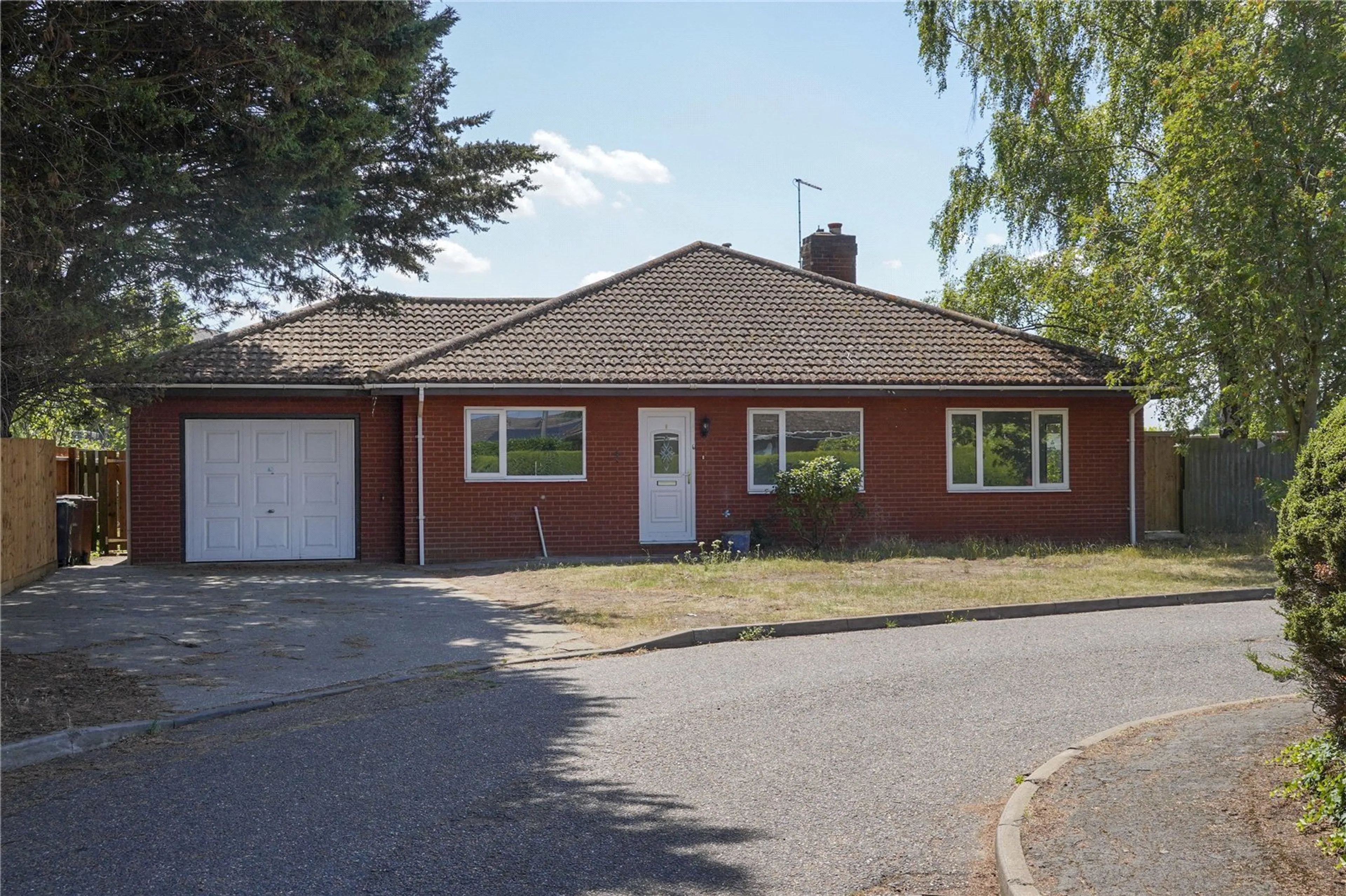 Property at York Close, Beck Row, Bury St. Edmunds, Suffolk, IP28
