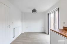 Alva Close, Corby