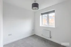 Alva Close, Corby