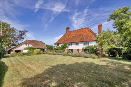 Smarden, Ashford, TN27