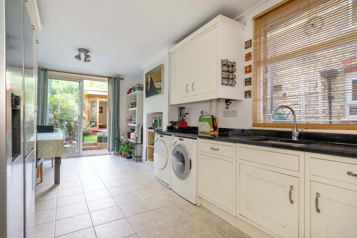 Pembroke Road, London, N10 photo 2