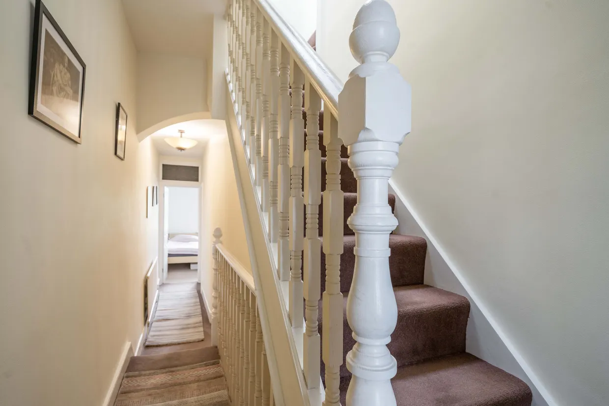 Pembroke Road, London, N10 photo 15