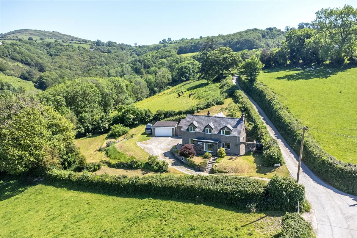 Eglwysbach, Colwyn Bay, Conwy, LL28