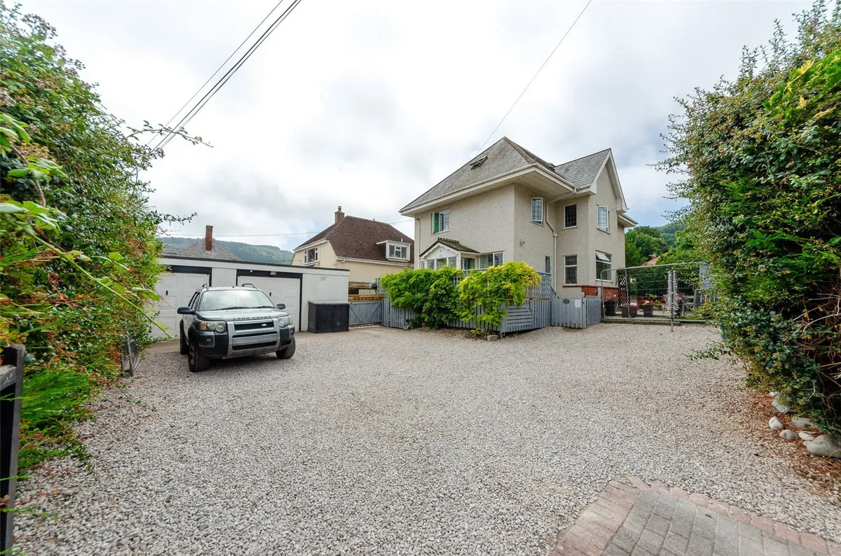 Abergele Road, Llanddulas, Abergele, Conwy, LL22