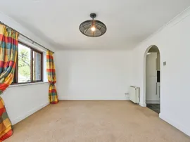 Beeches Road, Cirencester thumb 3