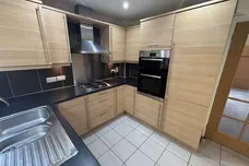 Fieldfare Close, Bramcote, NOTTINGHAM