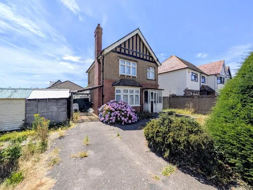 St. Lawrence Avenue, Worthingphoto